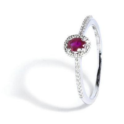 Diamantový prsteň s rubínom