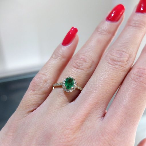 Diamantový prstienok s nádherným Smaragdom