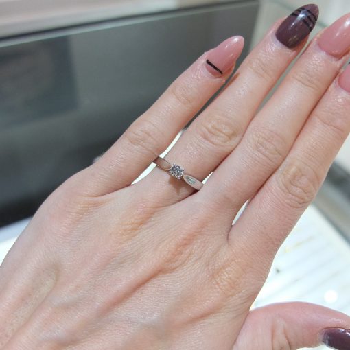 Očarujúci prsteň s diamantom