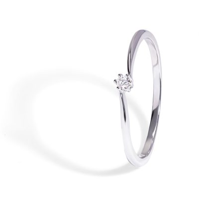 Jemný-prsteň-s-diamantom-005ct